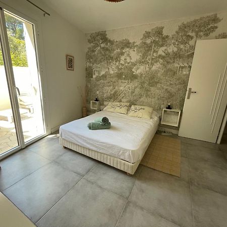 Azur Appart 4 Pers - Parking - Terrasse - 10Min Du Centre Cassis Exterior foto